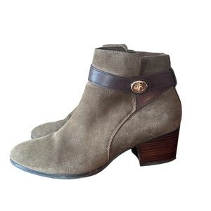 Coach Patricia Suede Leather Bootie Ankle Boots 8 SideZip Fatigue Green